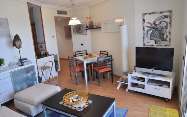 Apartamento Moderno Para 6 Personas en Cambrils