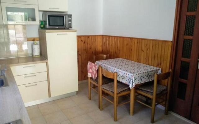 Apartment Curri