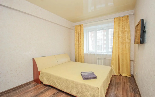 Апартаменты на улице Смолина, 81