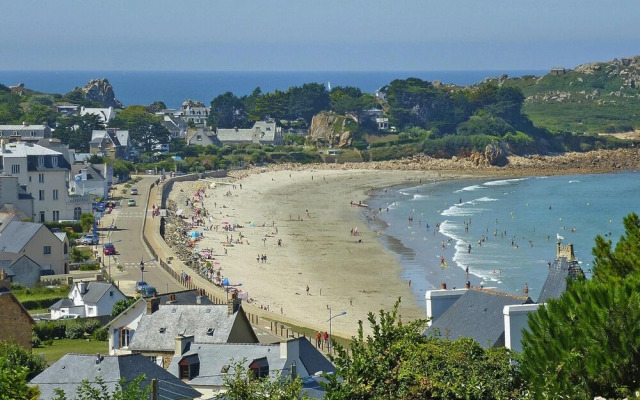 Stone House in Brittany With Sea Views