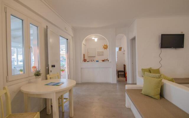 George & Irene Hotel