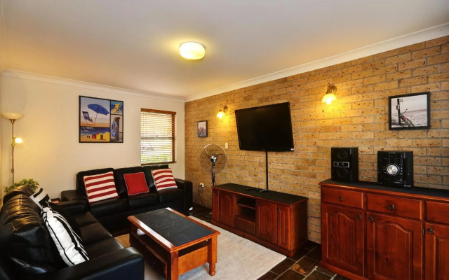 Close To The Main Surf Beach