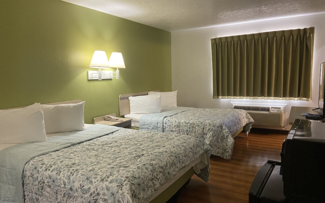 Evanston Inn Exit 6
