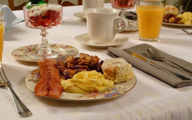 Seven Oaks Bed & Breakfast