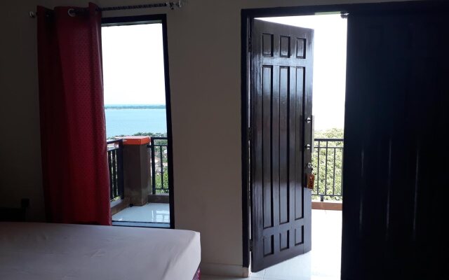 BUKIT KENARI Hotel & Restaurant