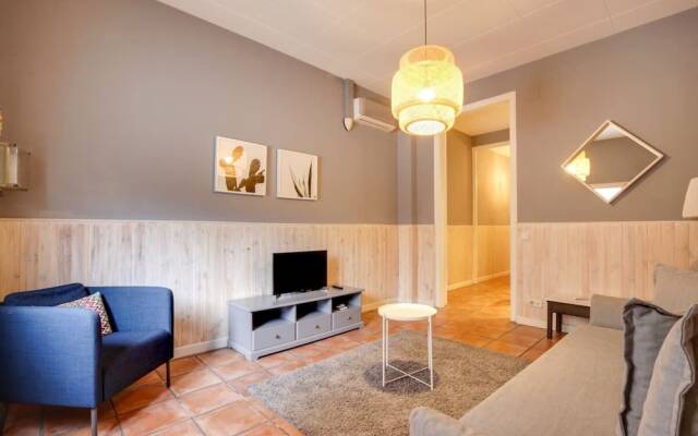 Beautiful 2bdr in Lovely Lesseps, 8mins to Metro