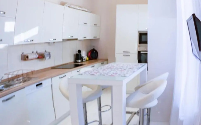 Sky Apartment