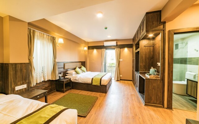 Purnas Museum Resort