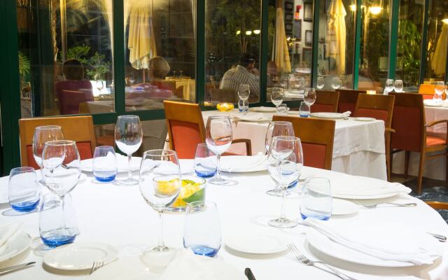 Hotel Les Rotes
