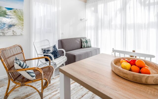 Modern Lodge Near the Beach