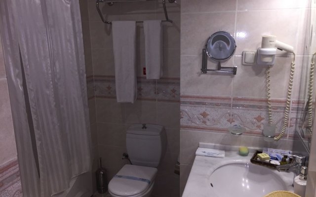 Asya Pamukcu Termal Hotel