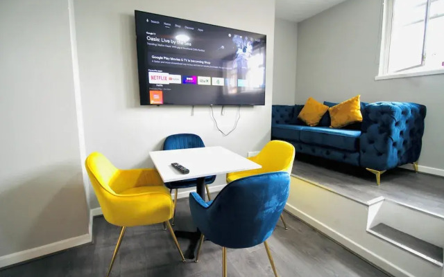 NE1 City Studios & Apartments
