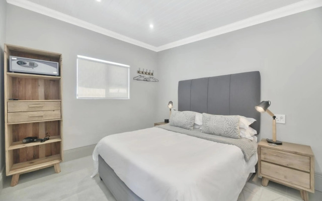 RipTide Apartment on 28 Main Road Struisbaai