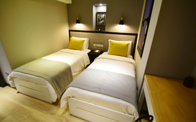 The Row Taksim Hotel