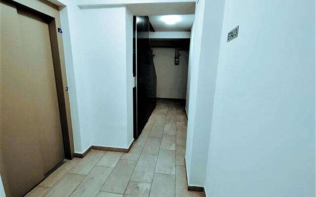 Seaside Apartment 505A