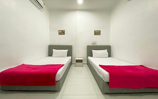 OYO 90230 Dh Residence