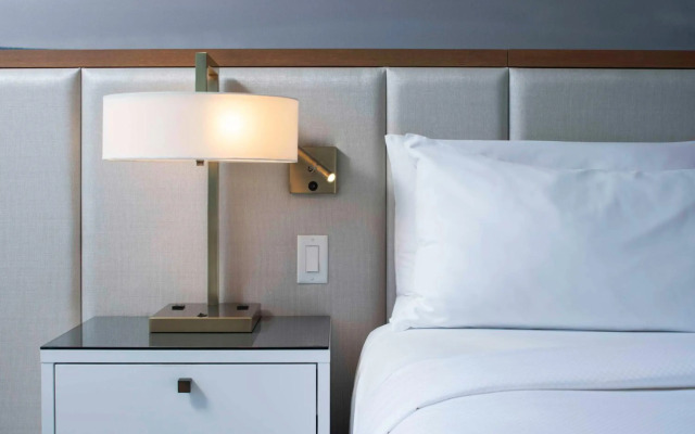 The Lofton Hotel, Tapestry Collection by Hilton