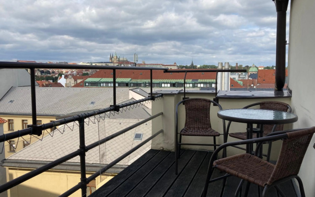 Castle View Apartment