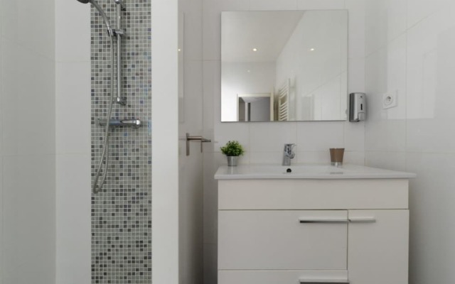 Mini Suite Monalisa-5Stars Holiday House