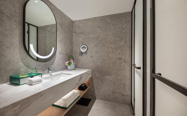Holiday Inn Shanghai Nanjing Road