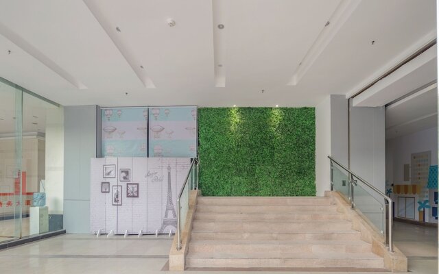 Yifang Select Hotel (Guangzhou Nanzhou Metro Station Sun Yat-sen Memorial Hospital South Branch)