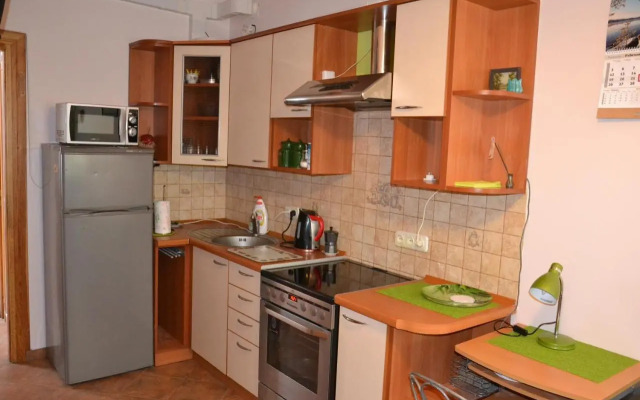 Danarent Apartment