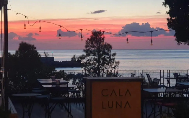 Cala Luna
