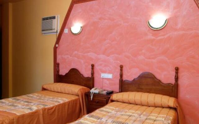 Hostal Alcanadre