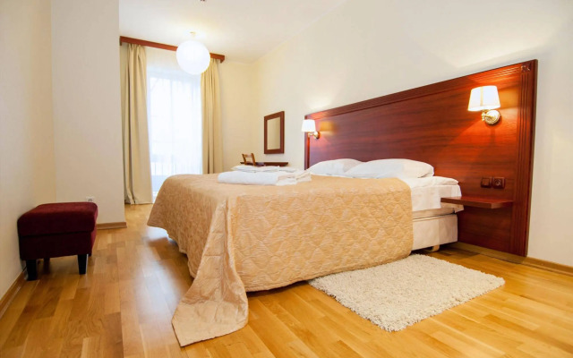 Royal Spa Residence