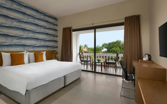 Blue Ocean The Fern Resort & Spa Ganpatipule, Series by Marriott – Guest Rooms – Ganpatipule