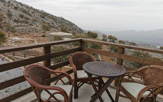 Psiloritis Retreat Hotel