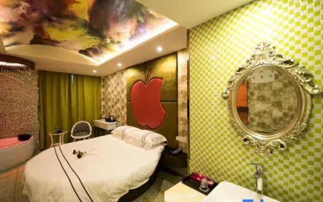 Shanghai Innisfree Hotel (Huancheng East Road Subway Station Branch)