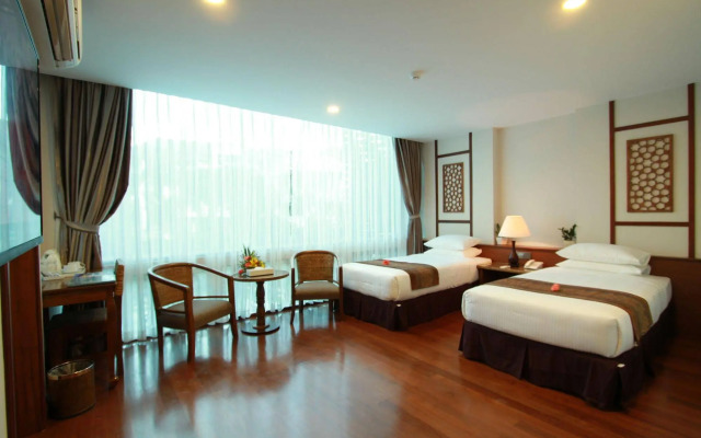 Hotel M