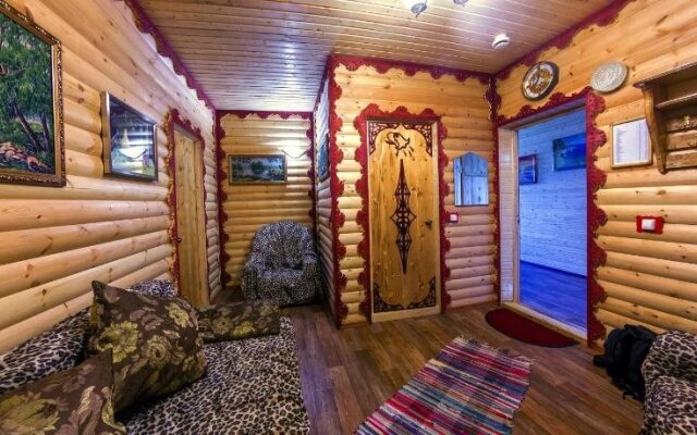 Гостиный Двор