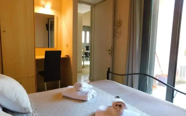 Vassia Holiday Home's