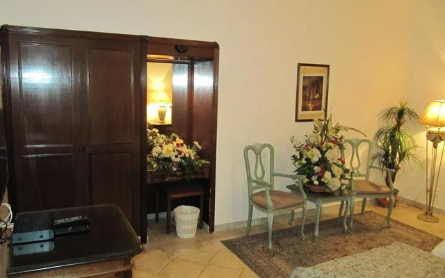 Rotana Alforsan Hotel