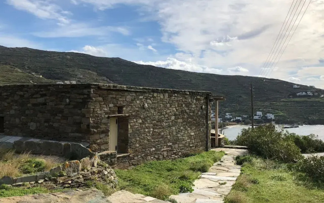 Sea-aura House in Tinos