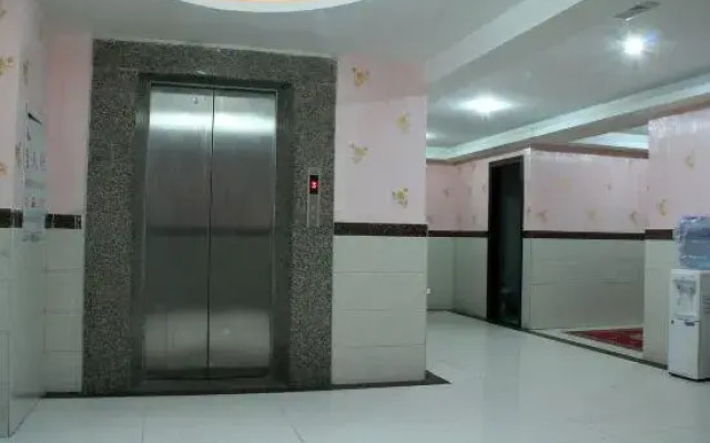 168 Business Hotel