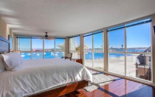 Waterfront Getaway 4 Townhouse