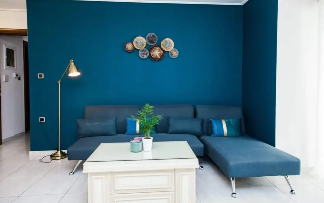 Elegant & Spacious  Apt. with Sea View
