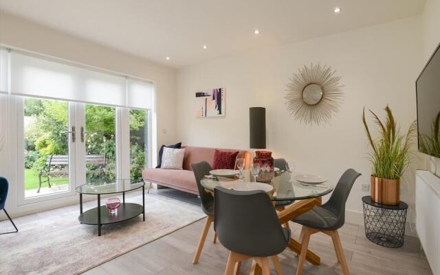 Wollaton House - Fabulous 5 bed house Nottingham