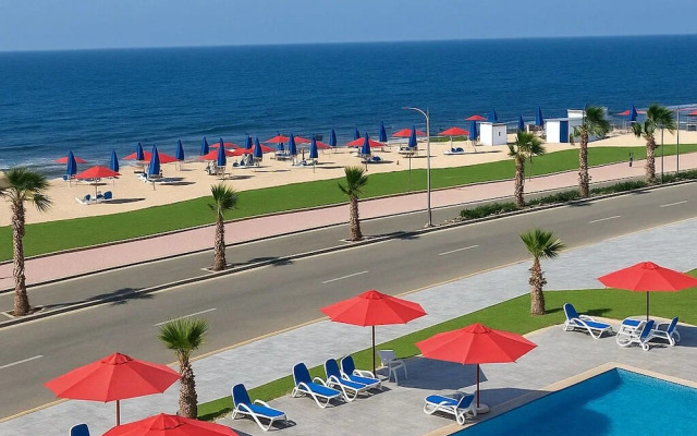 Chic & Spacious Retreat in Porto Said