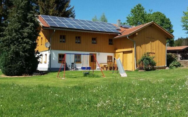 Lovely Holiday Home in Viechtach near Forest