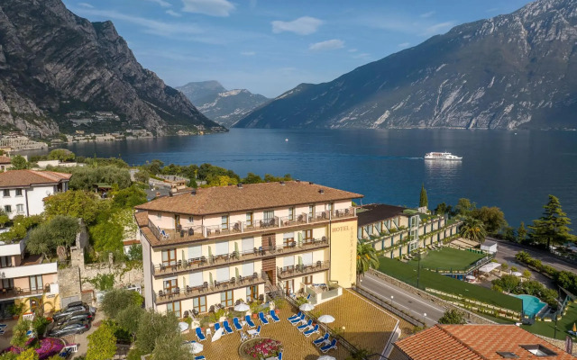 Hotel Garda Bellevue