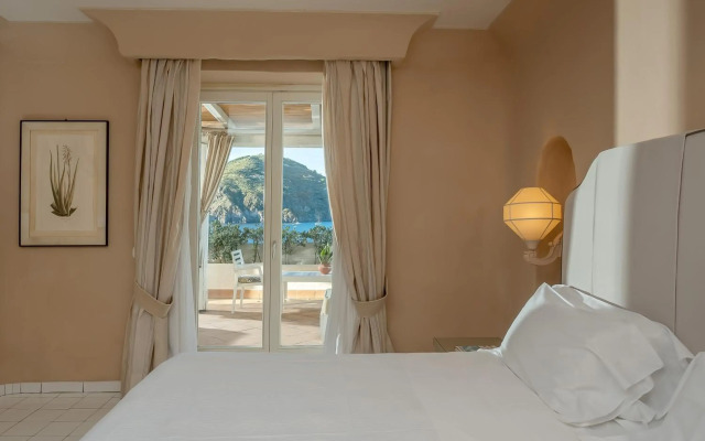 Therasia Resort Sea & Spa - The Leading Hotels of the World
