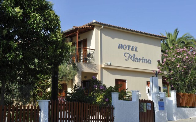 Marina Hotel