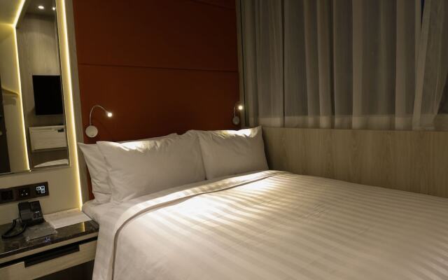 Royal Jade Boutique Hotel