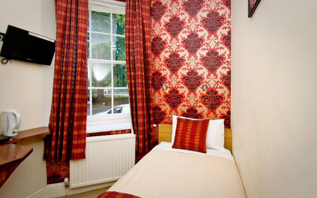 Leigh House Hotel
