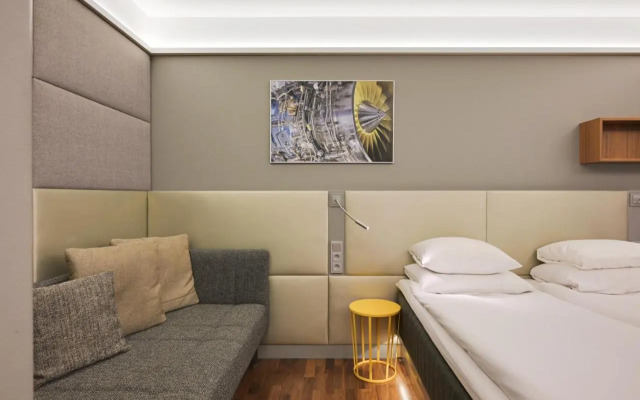 Comfort Hotel Xpress Helsinki Airport Terminal
