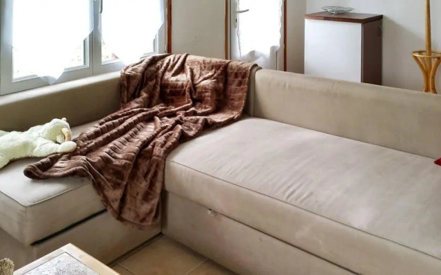 Sleek Allos Ski Chalet